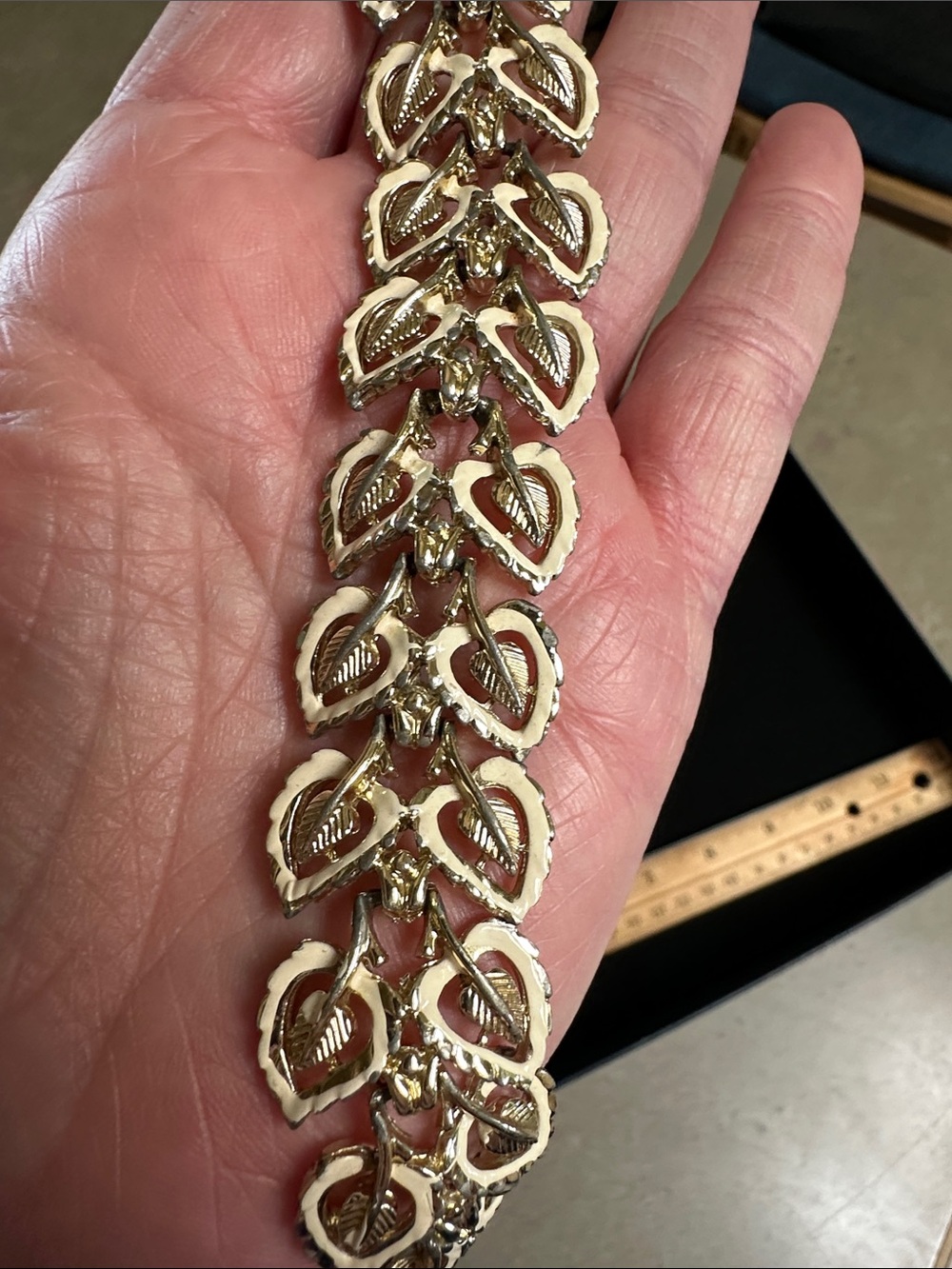Vintage 1950s P.I.M. Piscitelli Gold Leaf Link Demi Parure Set Bracelet Earrings - Picture 15 of 15